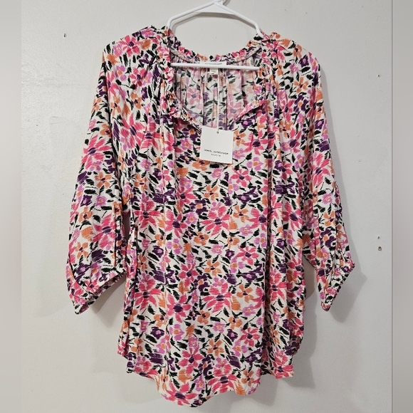 beachlunchlounge Tops - NWT! Beachlunchlounge Floral Blouse!